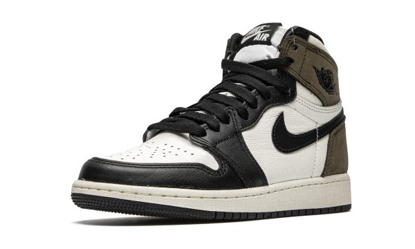 Air Jordan 1 High OG 'Dark Mocha' 555088-105