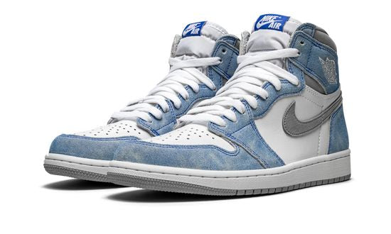 Air Jordan 1 High 'Hyper Royal' 555088-402